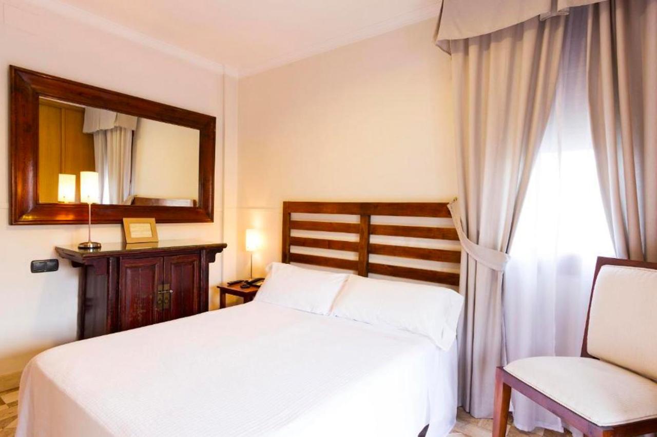 Hotel Boutique Reina Mora กรานาดา ภายนอก รูปภาพ