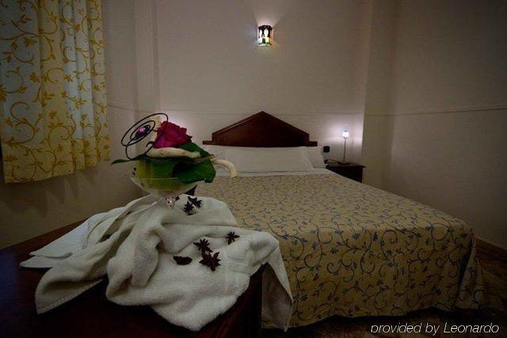 Hotel Boutique Reina Mora กรานาดา ห้อง รูปภาพ